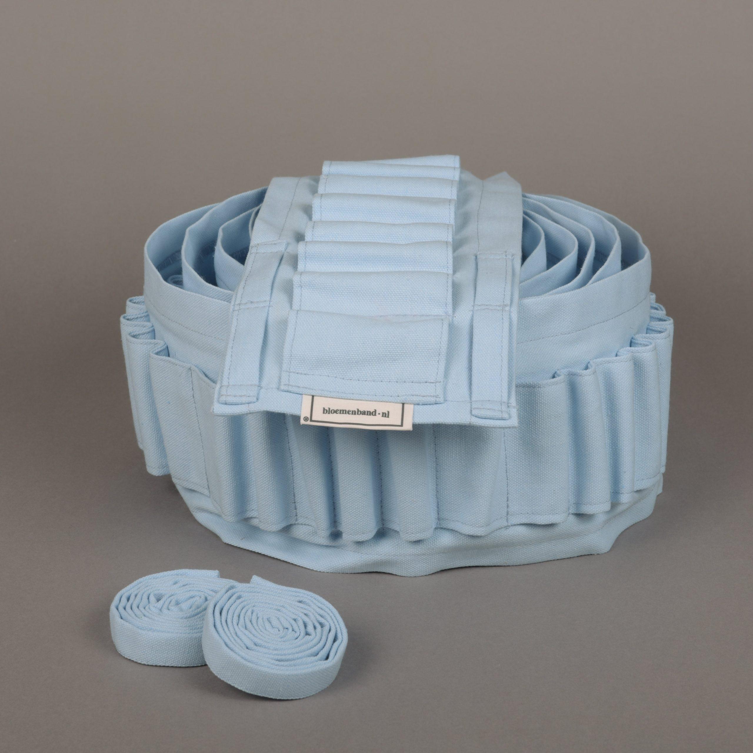 Lichtblauwe Bloemenband voor om de uitvaartkist - Afbeelding 2