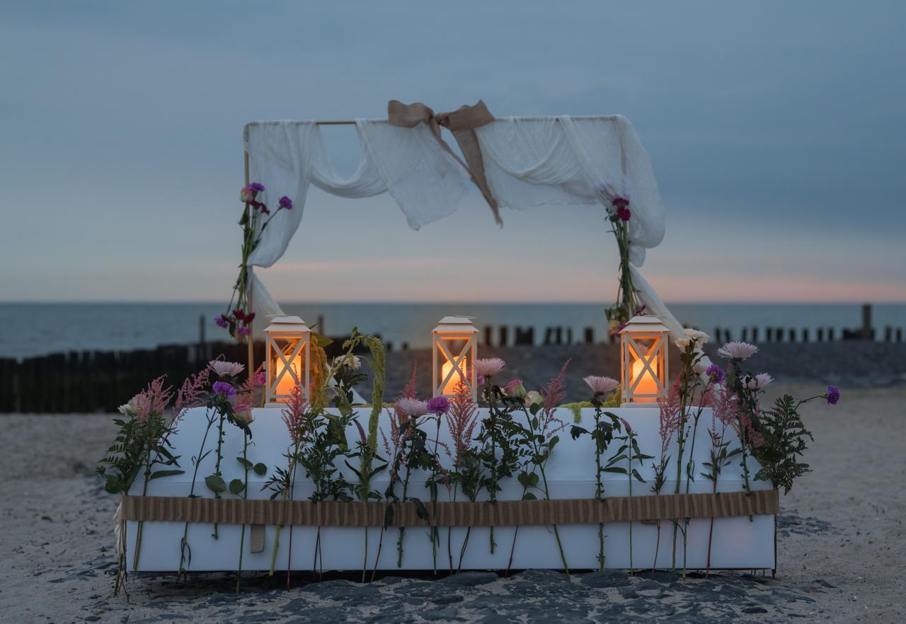 Bloemenband van jute Feniks Funeral events